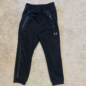 Under Armour Kids Black Sweatpants with Zipper Pockets